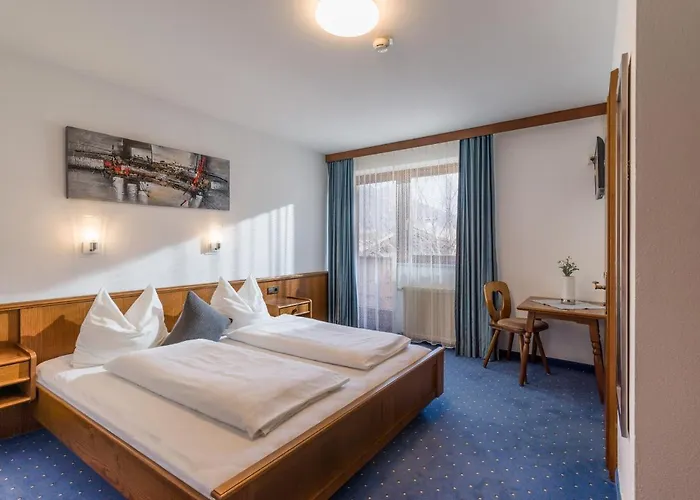 Hotel Edelweiss